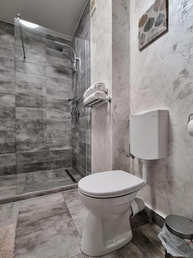 Ra Apartment - Ared Oradea Eksteriør bilde